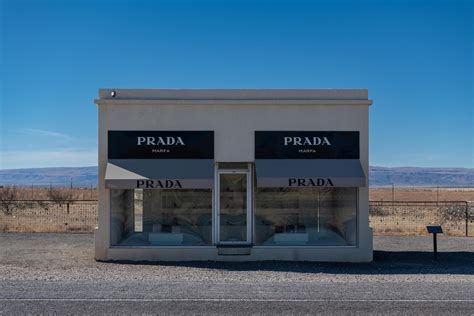prada marfa photography